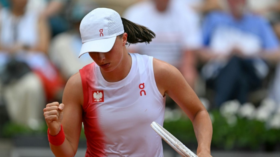 Swiatek fica a 2 jogos do ouro em Paris-2024; Kerber d&aacute; adeus ao t&ecirc;nis