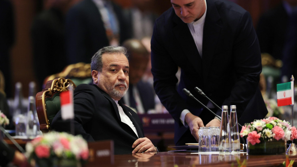  Araghchi, pronti ad accogliere con favore lo sforzo della Cina per la pace 