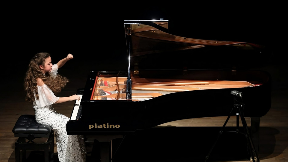 La dodicenne Martina Meola debutta Pianofortissimo il 23/6