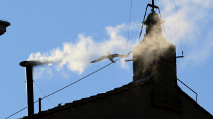 Dall'India al Sud America la fumata bianca fa il giro del mondo