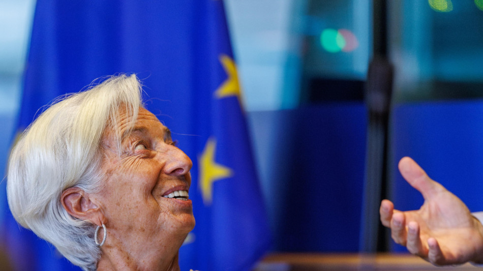 Borsa: la Bce sostiene l'Europa, bene i bond, gi&ugrave; le banche