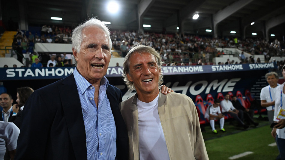  Mancini, nessun contatto per la nazionale 