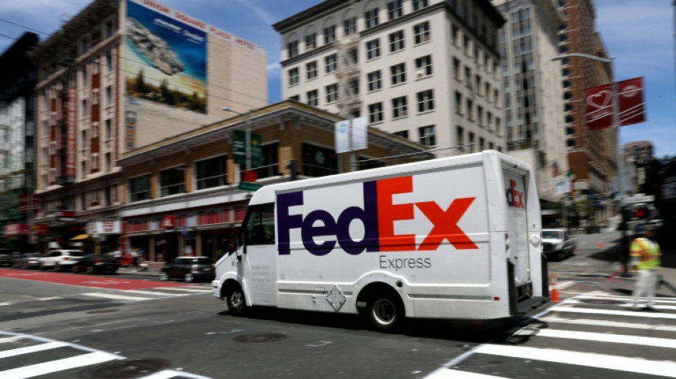  Nach Urteil gegen Trumps Z&ouml;lle: US-Lieferunternehmen Fedex verklagt US-Regierung 
