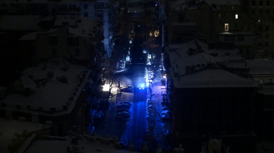  Un ucraniano mata a 5 personas con un hacha y un martillo en un centro de desplazados 