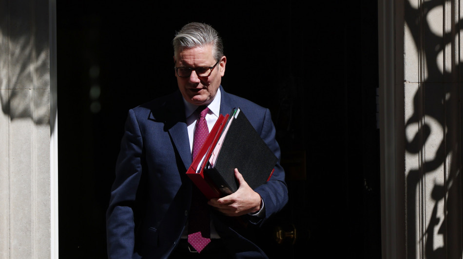  Starmer, 'lotto per ogni voto ma sar&agrave; dura' 
