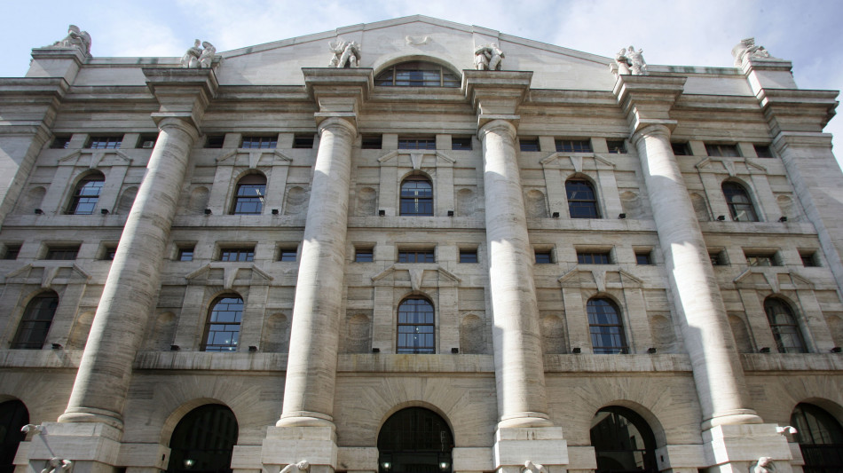  Borsa: Milano tiene (+0,4%) con l'Europa in attesa dei dati Usa sul lavoro 