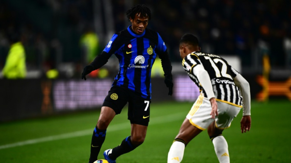 Cuadrado desfalcar&aacute; Inter de Mil&atilde;o por 'pelo menos 3 meses' por les&atilde;o
