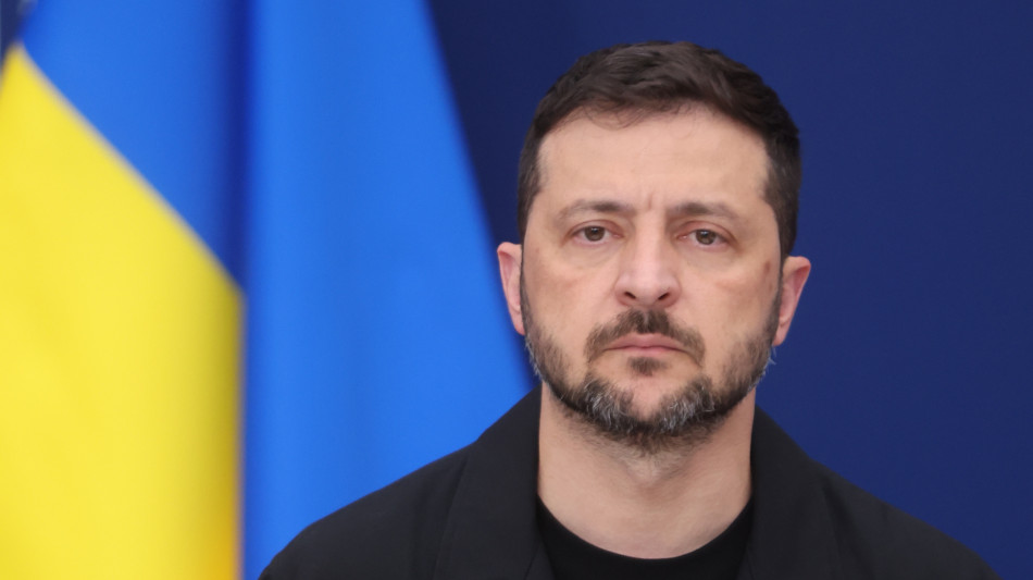 Zelensky, 'nessuna ricompensa alla Russia per la guerra'