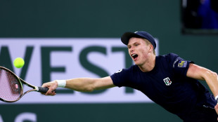 Brooksby mit gef&auml;hrlichem Schl&auml;gerwurf