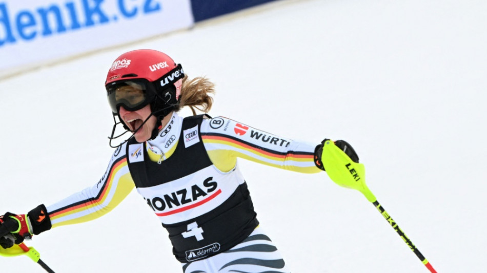 Erster Weltcup-Erfolg: D&uuml;rr verhindert Shiffrins Rekordsieg