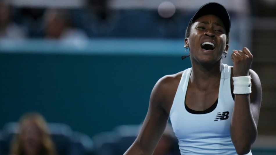  Gauff vence Bencic e vai enfrentar Muchova nas semifinais do WTA 1000 de Miami 