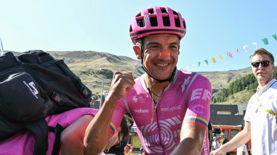 Carapaz claims Tour de France stage as Pogacar loses key team-mate 