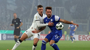 Gladbach sendet Lebenszeichen: M&uuml;hevoller Sieg gegen den KSC