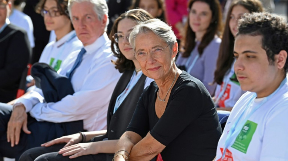 Paris et Alger impulsent une "nouvelle dynamique" dans leur partenariat &eacute;conomique