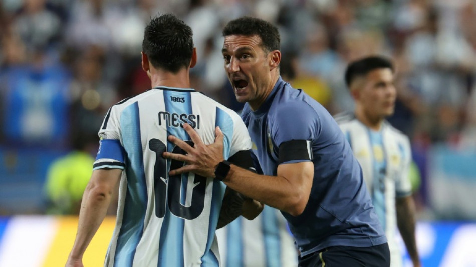  'Hoje n&oacute;s sofremos', admite Scaloni, ap&oacute;s vit&oacute;ria da Argentina sobre a Su&iacute;&ccedil;a 