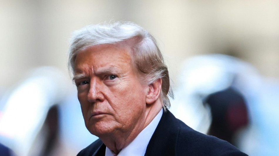 Trump oferece apoio ao amea&ccedil;ado presidente da C&acirc;mara dos Representantes