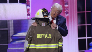 Trump: 'Sono sopravvissuto perch&eacute; Dio era dalla mia parte'