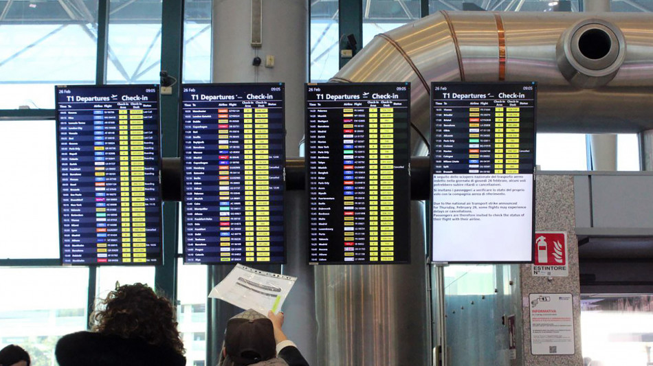  Ita cancella il 38% degli operativi. Stop anche di Easyjet 