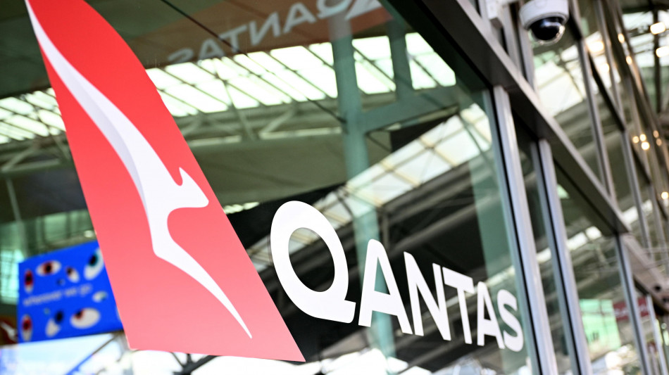 Licenziameti illegali sotto Covid, maximulta per la Qantas