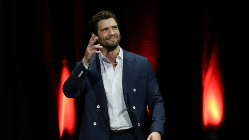 Warner présente le "Superman" nouveau et le dernier film de DiCaprio au salon CinemaCon