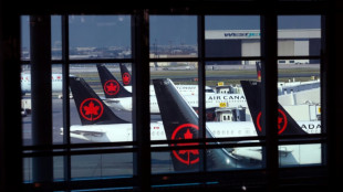 Governo do Canadá intervém para deter greve da Air Canada