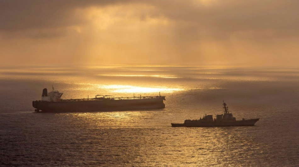  Washington frappe deux p&eacute;troliers mais attend une r&eacute;ponse de l'Iran 