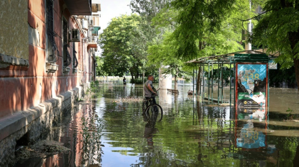 Wasserstand in Flutgebieten steigt nach Zerst&ouml;rung des Kachowka-Damms weiter