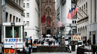 Wall Street ouvre en hausse, satisfaite des chiffres de l'emploi am&eacute;ricain