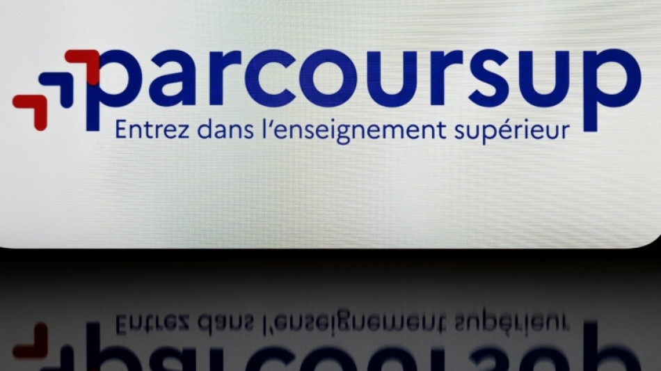 Soulagement, d&eacute;ception, attente... les premiers r&eacute;sultats tombent sur Parcoursup