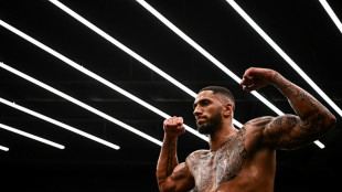 Boxe: face &agrave; Bakole, Yoka anticipe le combat "le plus dur" de sa carri&egrave;re