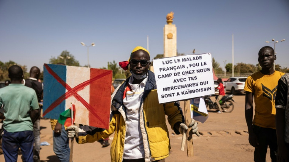  Burkina Faso bricht Beziehungen zu Frankreich ab - Paris beklagt "feindseligen" Schritt 