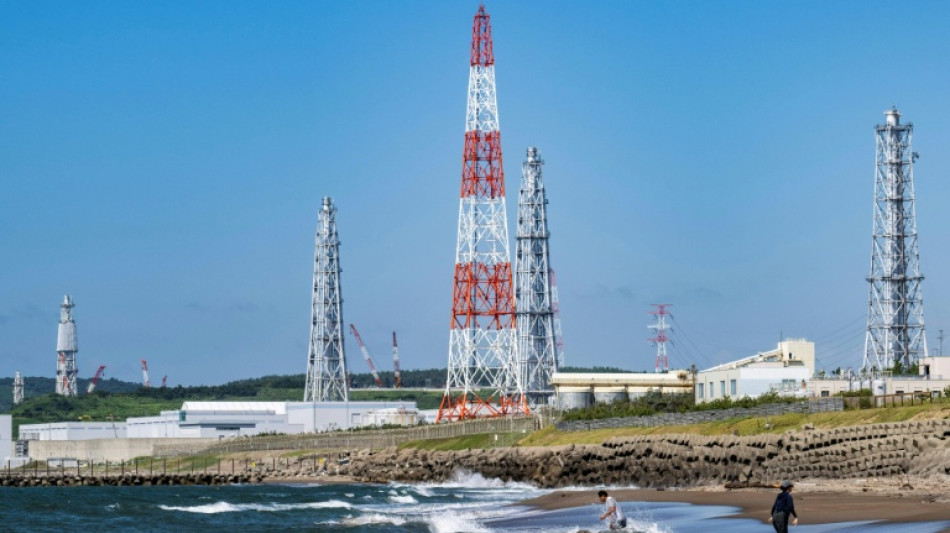  Japan restarts world's biggest nuclear plant again 