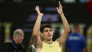 Alcaraz estreia no Aberto da Austr&aacute;lia com vit&oacute;ria sobre Gasquet