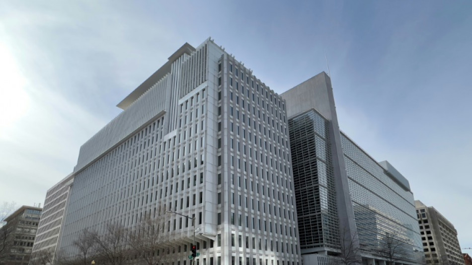 El crecimiento mundial se desacelera cada vez m&aacute;s y esto podr&iacute;a durar, advierte el Banco Mundial