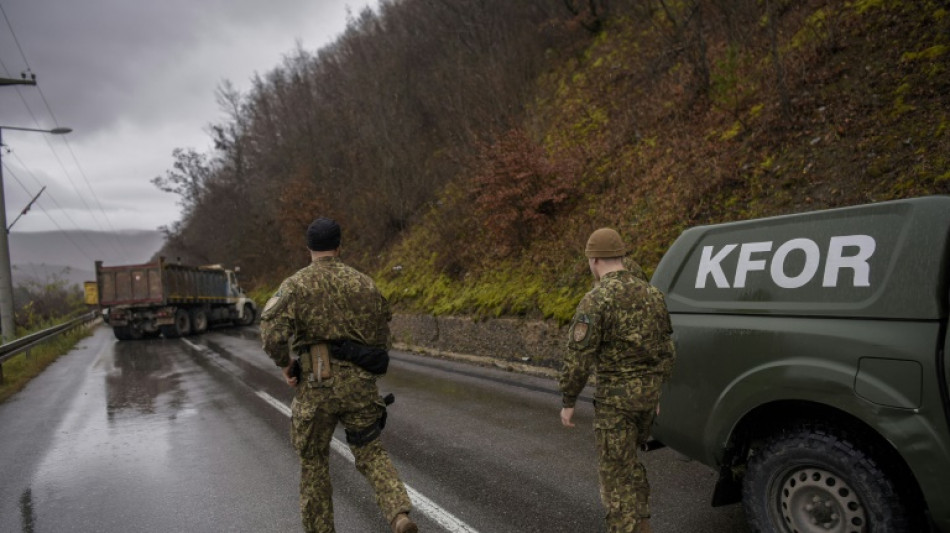 Frankreich zeigt sich "sehr besorgt" nach Anschlag auf EU-Mission im Kosovo