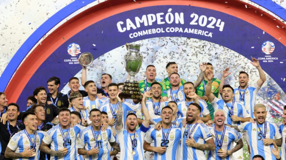 Argentina chega ao 16&ordm; t&iacute;tulo da Copa Am&eacute;rica e assume lideran&ccedil;a isolada