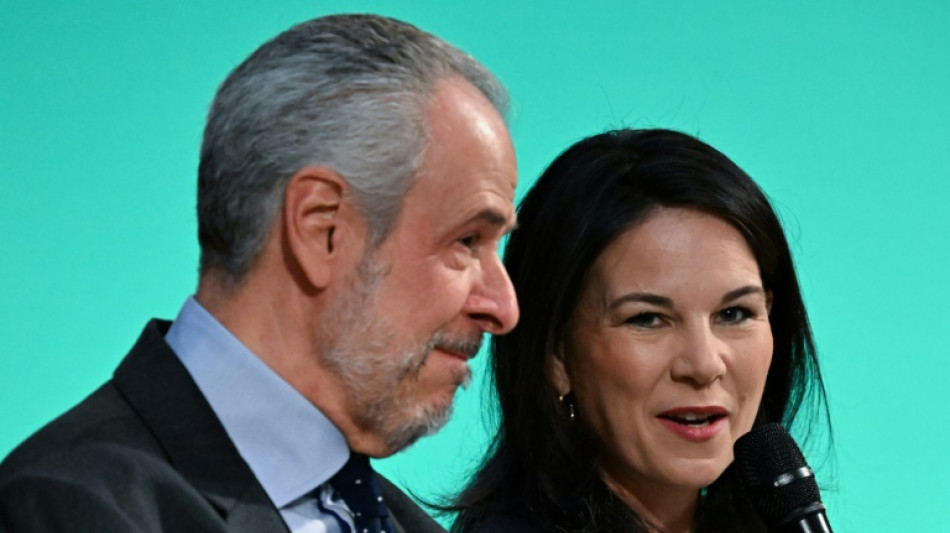 Baerbock betont Zusammenarbeit beim Klimaschutz - gerade in schwierigen Zeiten