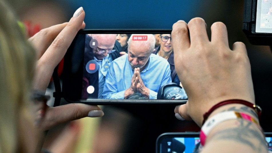  La autoridad electoral advierte a las campa&ntilde;as de Lula y Fl&aacute;vio por la guerra digital y judicial 