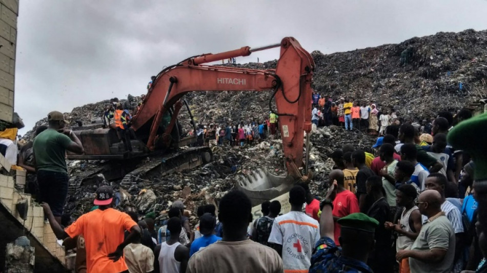  Guin&eacute;e: 30 morts dans l'&eacute;boulement d'une d&eacute;charge &agrave; Conakry (gouvernement)  