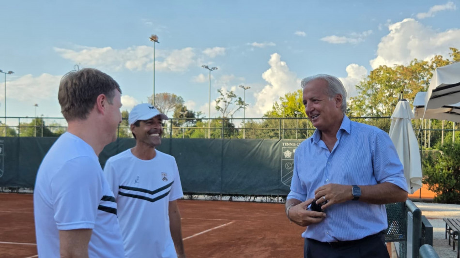  Al Parioli sorpresa Cobolli durante la partita dell'ambasciatore britannico in Italia 