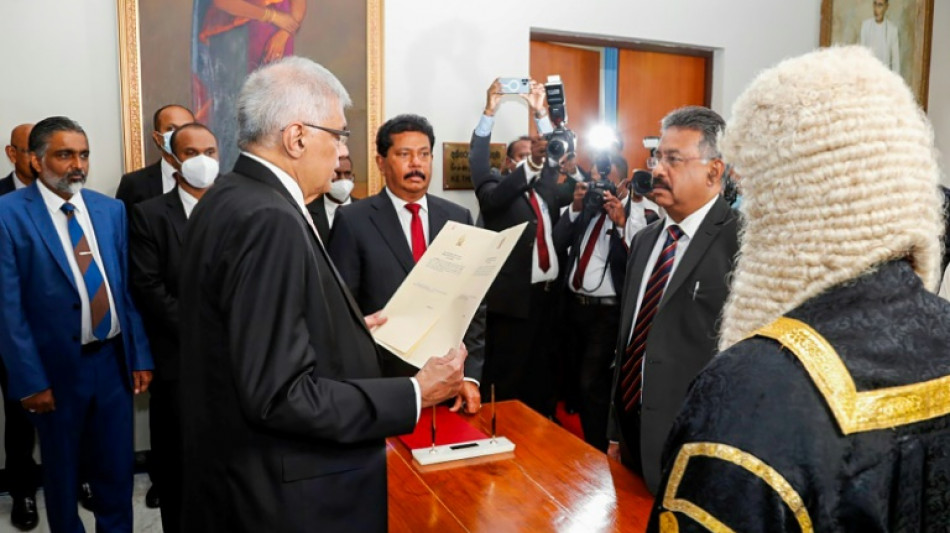 Sri Lanka: le pr&eacute;sident veut former un gouvernement d'union pour sauver l'&eacute;conomie