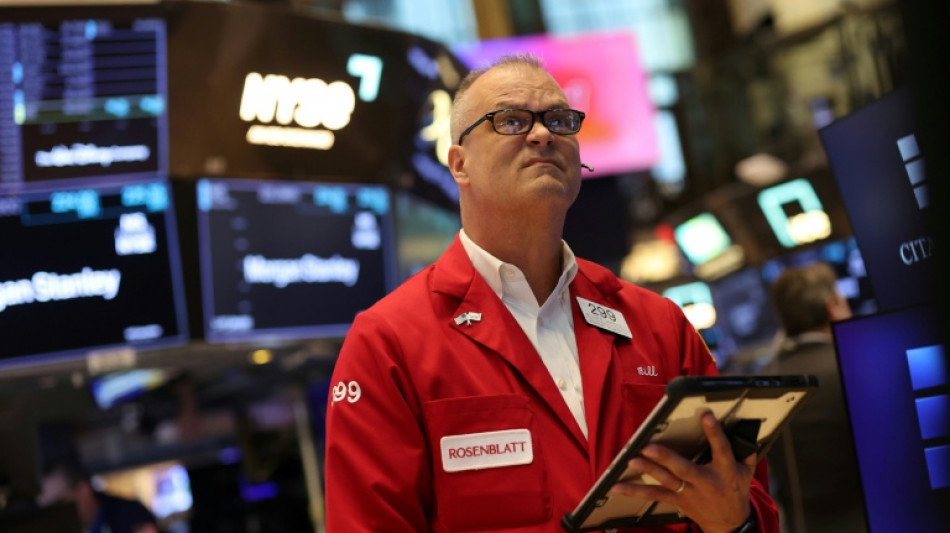 Wall Street plomb&eacute;e par la d&eacute;gringolade de la tech et les craintes sur l'&eacute;nergie