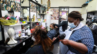 Les produits de d&eacute;frisage capillaire augmentent le risque de cancer de l'ut&eacute;rus, selon une &eacute;tude