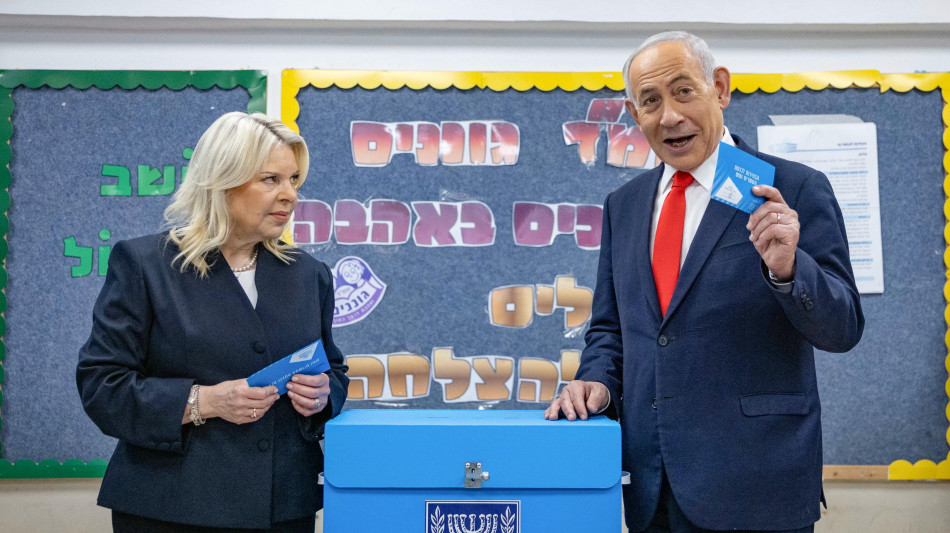  Elezioni Israele, al 50% dei seggi scrutinati avanti schieramento Netanyahu 