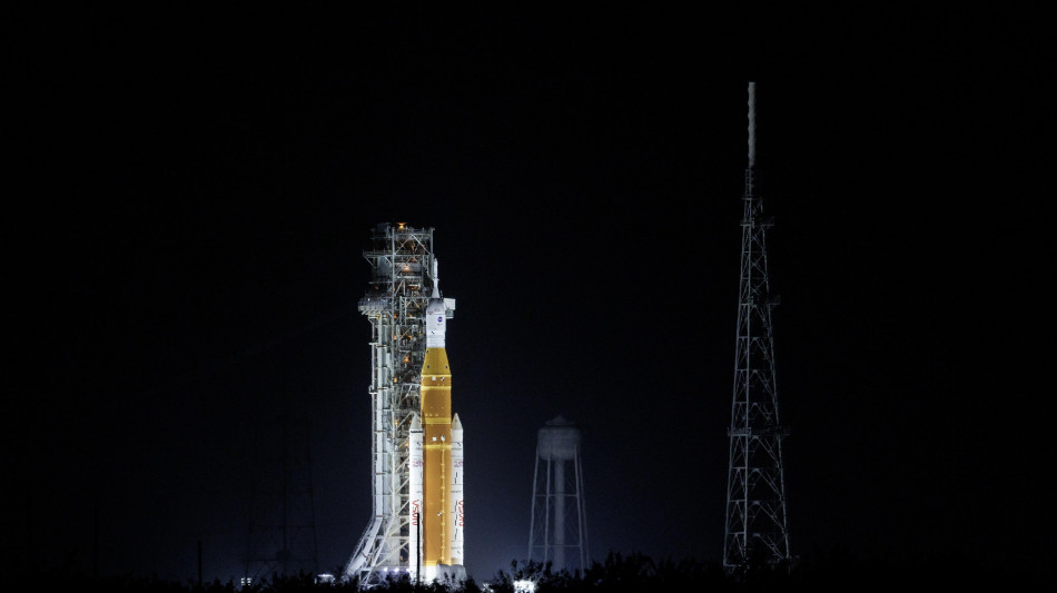  Luna, bene il nuovo test per il lancio di Artemis II 