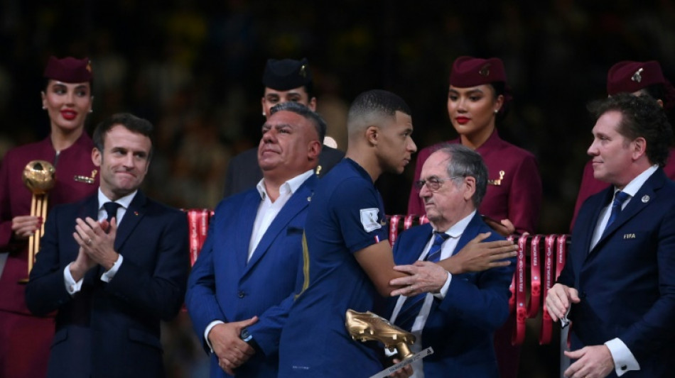 Mondial: pas de rassemblement des Bleus &agrave; Paris, selon Le Gra&euml;t