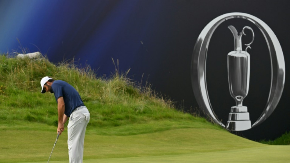 Golf: Scheffler, N.1 mondial, remporte de main de ma&icirc;tre son premier British Open