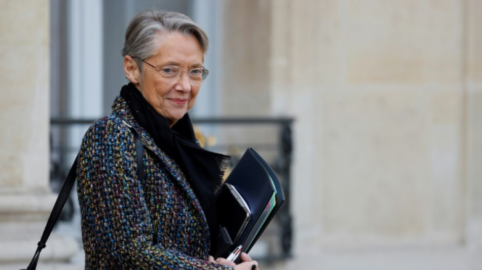 Retraites: Borne ne d&eacute;vie pas d'une r&eacute;forme "indispensable"