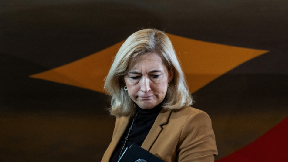  Warken: Bis 2030 sollen 20 Millionen Menschen elektronische Patientenakte nutzen 