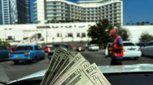 Lojas em d&oacute;lar de Cuba: novo cap&iacute;tulo de uma hist&oacute;ria de amor e &oacute;dio